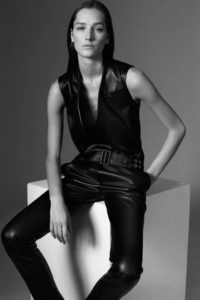 Look 12
